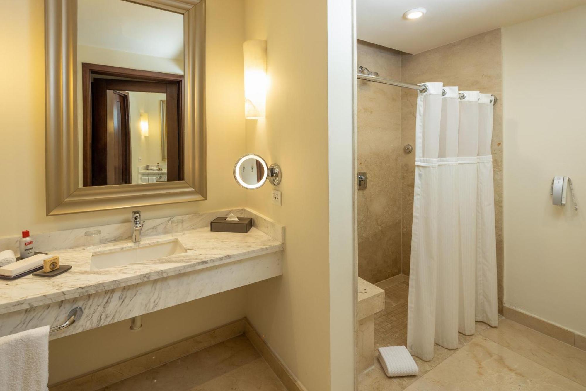 Moon Palace The Grand Cancun Resort 5*